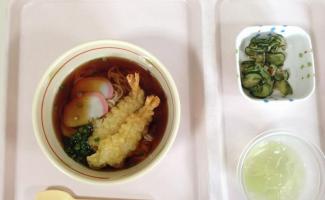 海老天うどんです！美味しそうですね(*^^*)