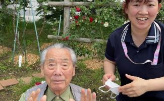 はいぽーず!(^^)!