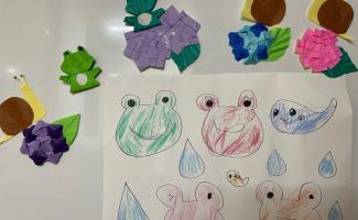 カエルとアジサイは折り紙で折りました🐸