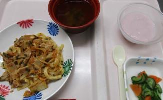 豚キムチ焼うどん（Bメニュー）