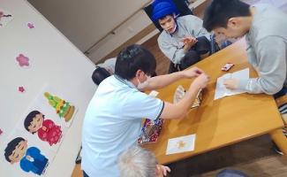 どんなお菓子があるかな？😍